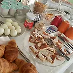 Couette-café Caterina House Nel Borgo Piu D'italia