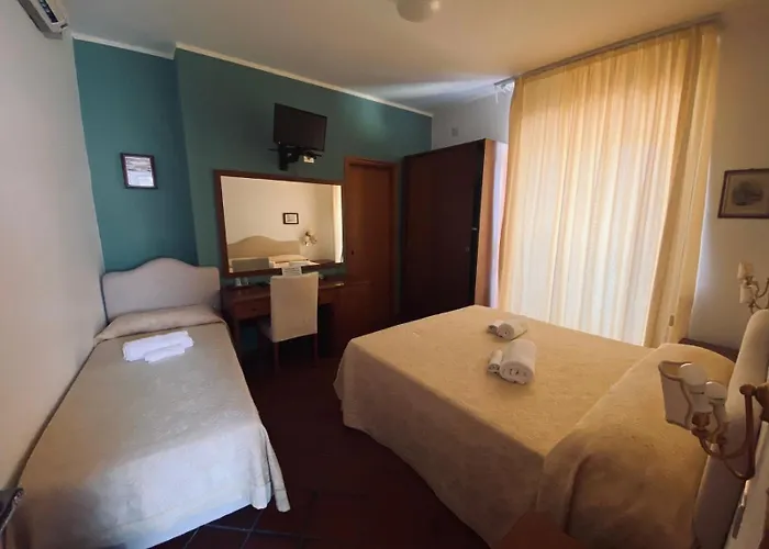 Caterina House Nel Borgo Piu D'italia 圣卢西铎