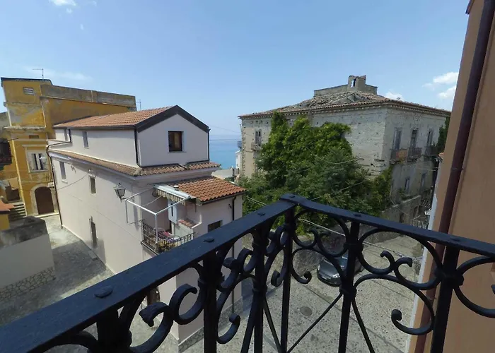 Caterina House Nel Borgo Piu D'italia 3*